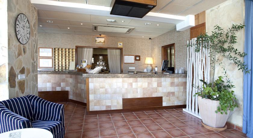 Hotel & Spa Entre Pinos-Adults Only Es Calo  Ngoại thất bức ảnh