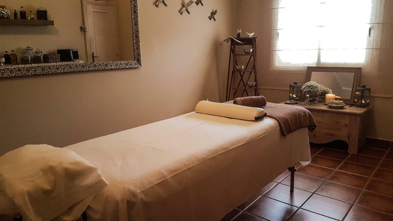Hotel & Spa Entre Pinos-Adults Only Es Calo  Ngoại thất bức ảnh