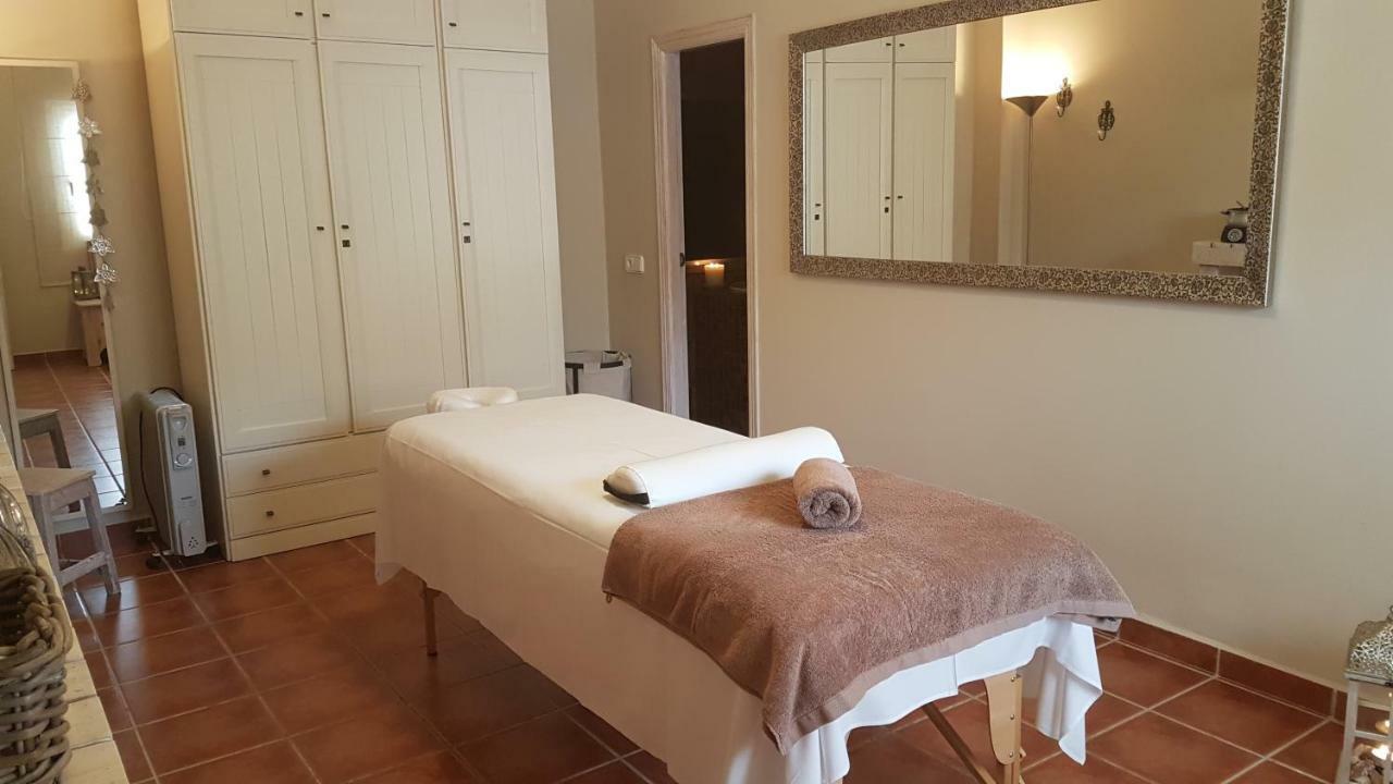 Hotel & Spa Entre Pinos-Adults Only Es Calo  Ngoại thất bức ảnh